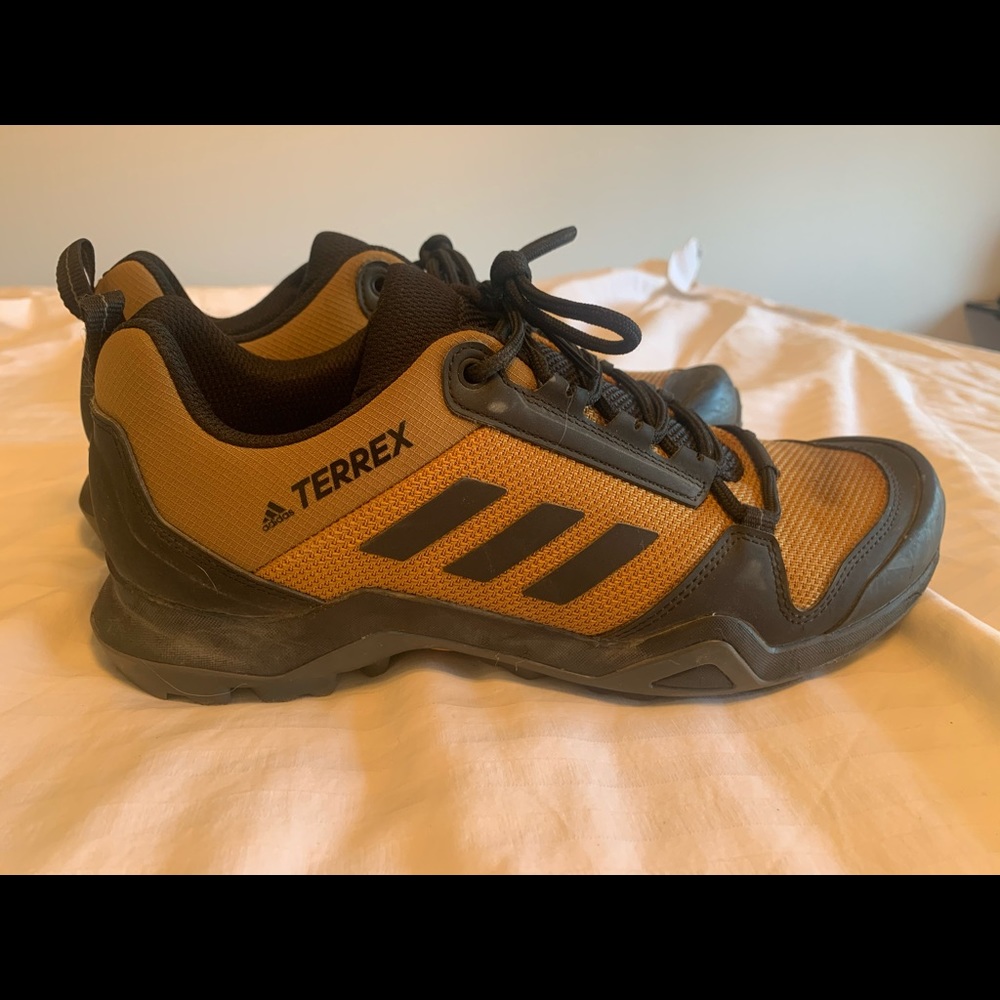 Hiking shoes